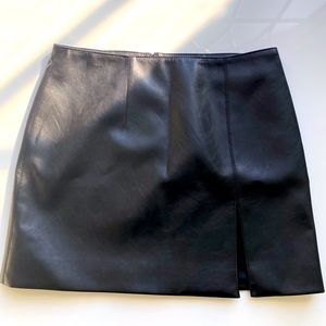NWOT black, leather skirt